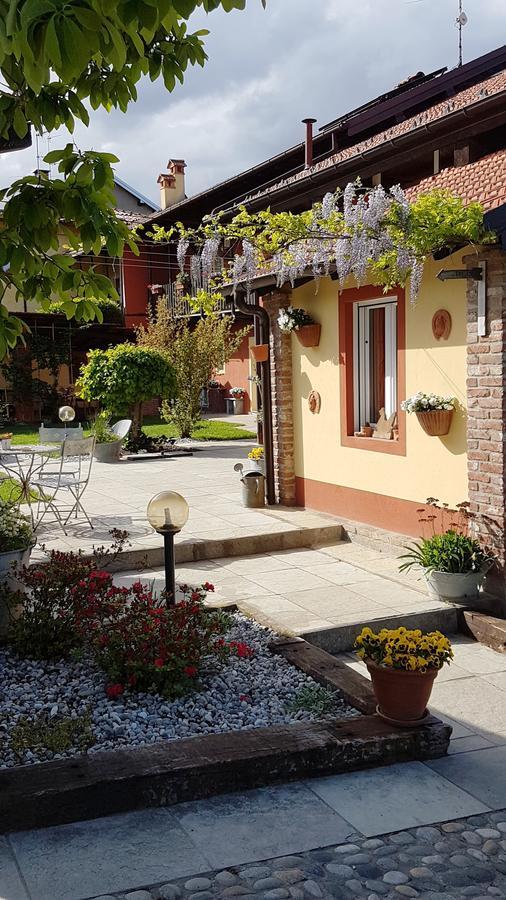 Borgo Ticino B&B La Cascina Di Monia E Mario المظهر الخارجي الصورة