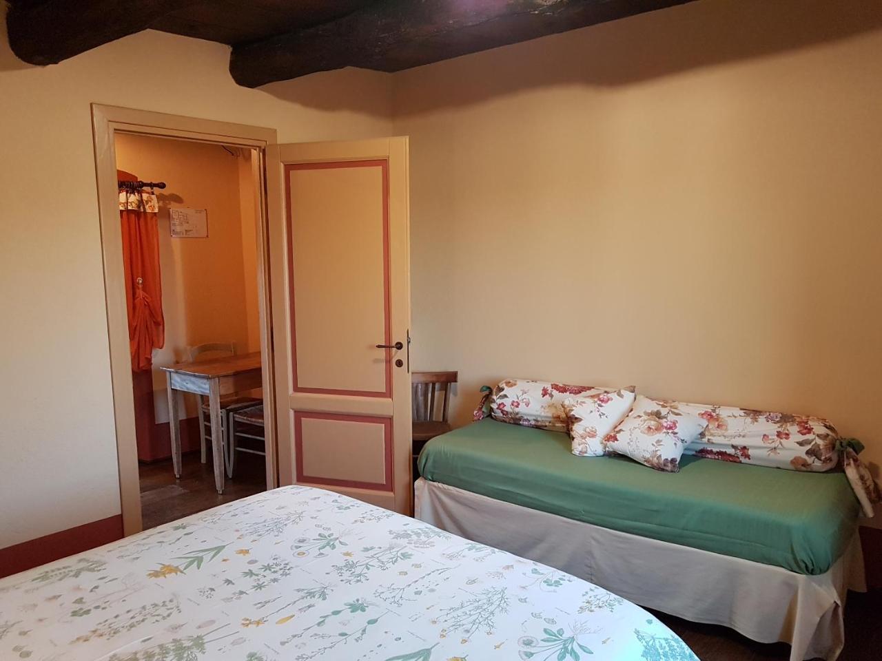 Borgo Ticino B&B La Cascina Di Monia E Mario المظهر الخارجي الصورة